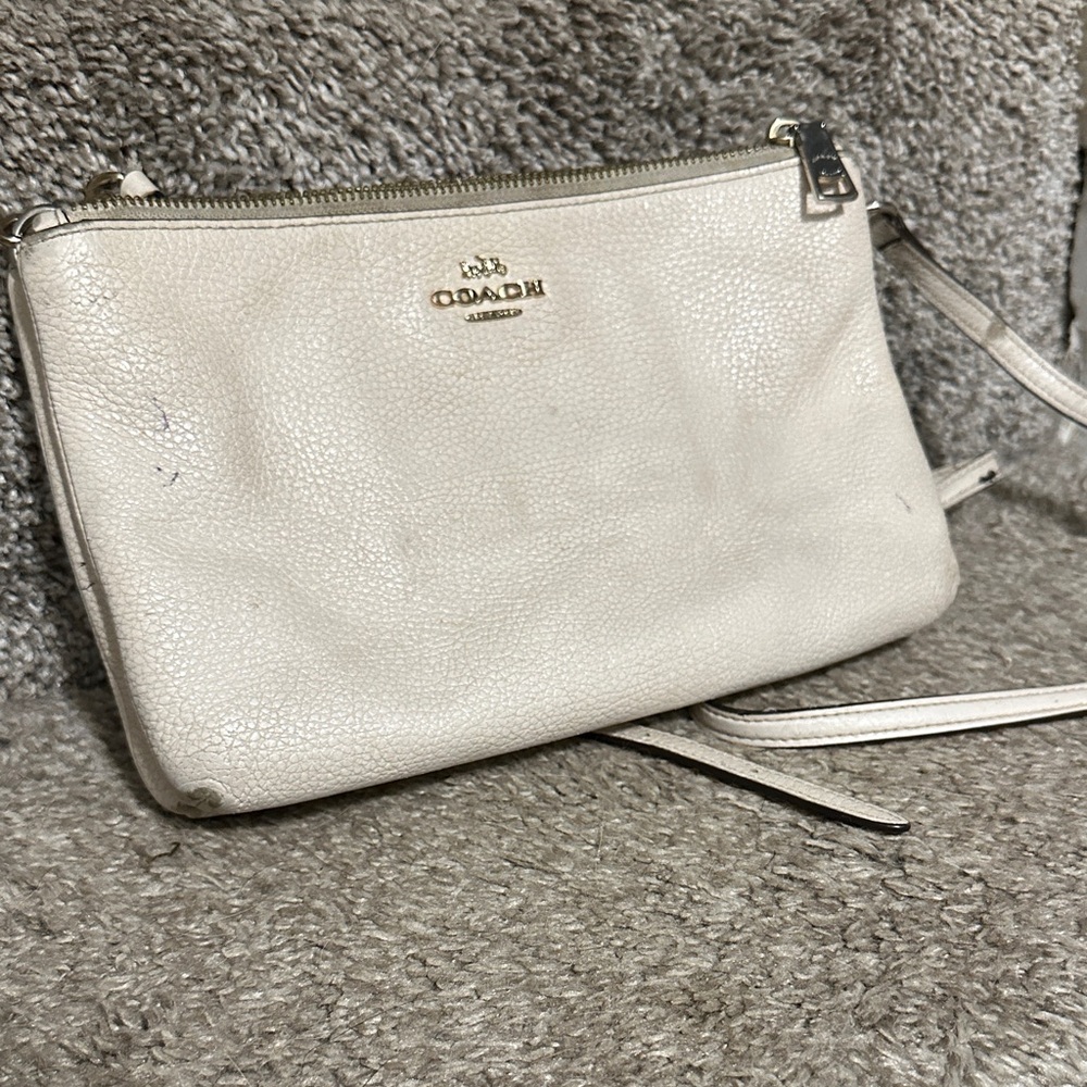 COACH White Pebbled Leather Crossbody with Gold Hardware